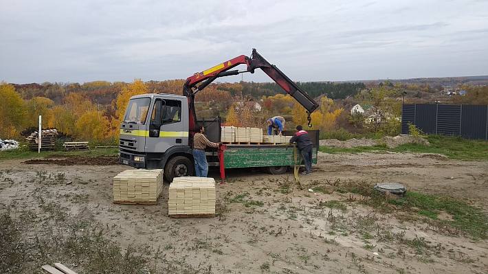 Стоит ли покупать участок с готовым фундаментом?